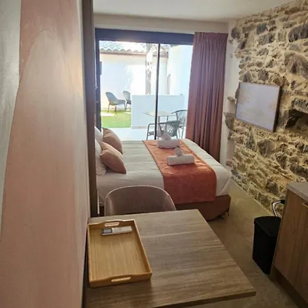 Onyra - Studios, & Apart Otel 3*